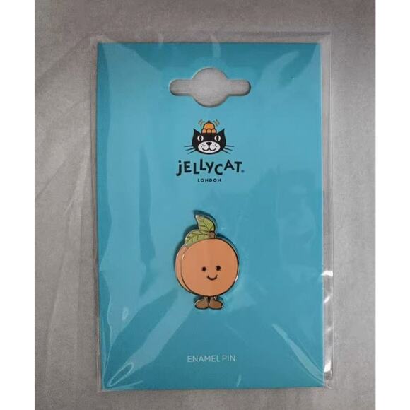 NWT jellycat official Amuseables Peach badge pin Limited EDITION VHTF - Picture 2 of 2